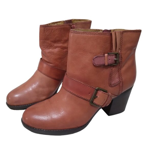 Nine West | "Lildipper " Leather Boot Short Shaft Chunky Heel | Size 9M - Picture 1 of 14